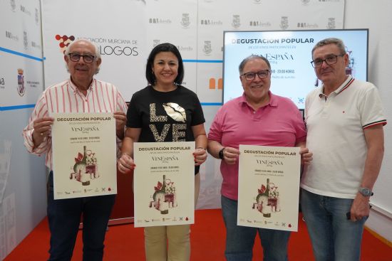 Presentada la degustacin popular de los vinos excedentes participantes en VinEspaa 2024