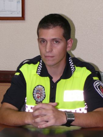 TOMAN POSESIN SIETE NUEVOS POLICIAS EN PRCTICAS TRAS SUPERAR EL PROCESO DE SELECCIN 