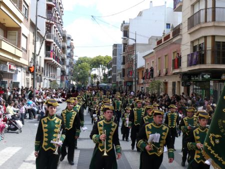 LA PROCESIN DEL RESUCITADO PUSO EL PUNTO FINAL A UNA SEMANA SANTA QUE HA DESTACADO POR LA GRAN ASISTENCIA DE PBLICO
