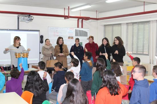 La alcaldesa y la consejera de Educacin visitan las obras del nuevo colegio Prncipe Felipe
