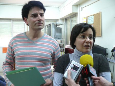 CERCA DE 500 ALUMNOS DE JUMILLA PARTICIPARN EN EL TALLER LA MAGIA DE RECICLAR SOBRE EL RESPETO AL MEDIO AMBIENTE