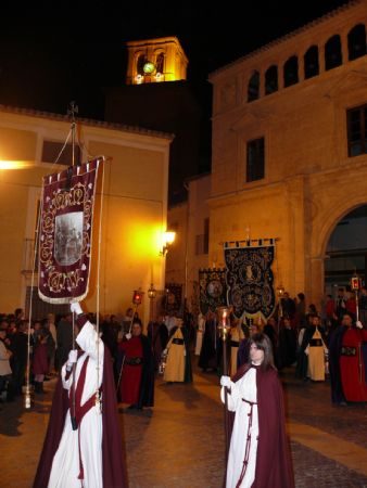 EL SANTSIMO CRISTO DEL PERDN, PORTADO POR MIEMBROS DE LA COFRADA CRISTO DE LA SANGRE, PRESIDI EL VIACRUCS 