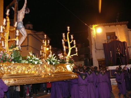 EL SANTSIMO CRISTO DEL PERDN, PORTADO POR MIEMBROS DE LA COFRADA CRISTO DE LA SANGRE, PRESIDI EL VIACRUCS 