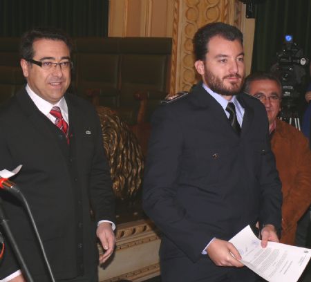 TRECE NUEVOS AGENTES SE INCORPORAN A LA PLANTILLA DE LA POLIC�A LOCAL DE JUMILLA