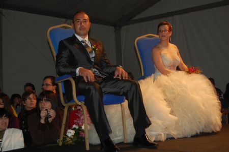 MILES DE PERSONAS ACUDIERON AL 6 SALN COMERCIAL EXPOBODA CELEBRADO EL PASADO FIN DE SEMANA EN JUMILLA