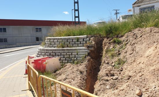 Finalizan las obras de mejora de abastecimiento energtico del Polgono Industrial Cerro del Castillo