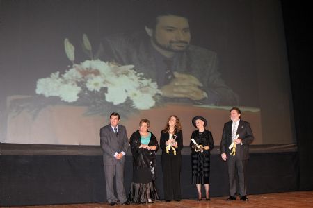 EL AYUNTAMIENTO DE JUMILLA Y AGUAS DE JUMILLA RECOGIERON SU PREMIO AL COMPROMISO SOCIAL 2008 
