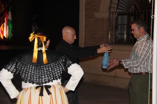 El 36 Festival Nacional de Folklore clausura tres das intensos de bailes y color en las calles y en los escenarios
