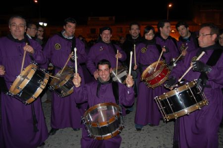 EL TIEMPO RESPET LAS PROCESIONES DE JUMILLA Y LOS DESFILES CONTARON CON GRAN ASISTENCIA DE PBLICO