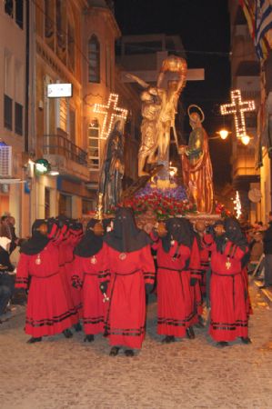 EL TIEMPO RESPET LAS PROCESIONES DE JUMILLA Y LOS DESFILES CONTARON CON GRAN ASISTENCIA DE PBLICO