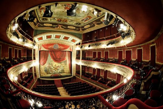 El Ayuntamiento solicita la renovacin de la adhesin del Teatro Vico al Circuito de Artes Escnicas y la inclusin del Espacio Cultural