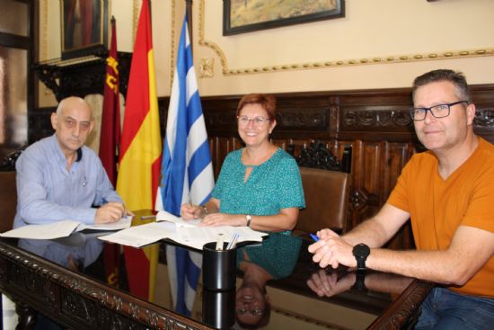 Firmado convenio de 22.000 euros entre Ayuntamiento y Festival Nacional de Folklore