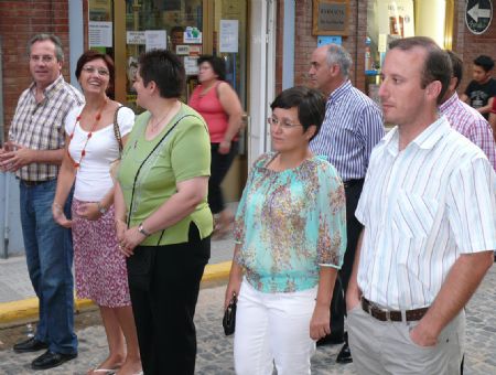 CON LA INAUGURACIN DE LA FUENTE DEL VINO SE DIO EL PISTOLETAZO DE SALIDA A LA FERIA Y FIESTAS 2009