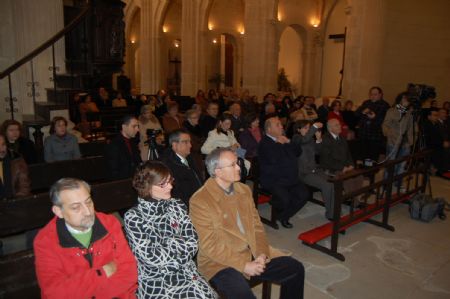 CON EL ENCENDIDO DE LA ILUMINACIN COMENZ OFICIALMENTE LA NAVIDAD EN JUMILLA