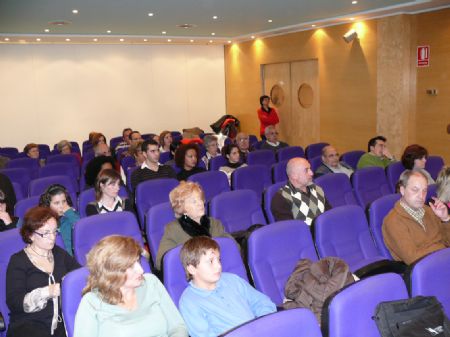 CON EL ENCENDIDO DE LA ILUMINACIN COMENZ OFICIALMENTE LA NAVIDAD EN JUMILLA