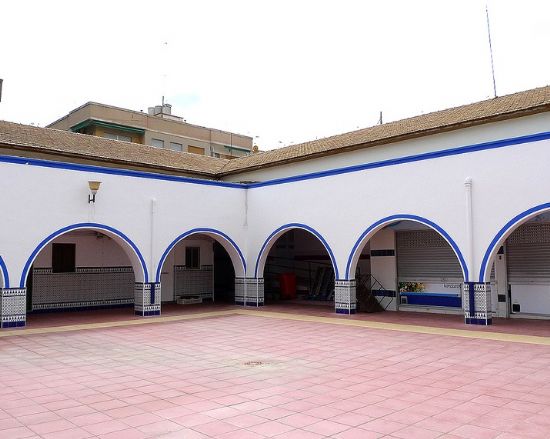 Los aseos del Mercado Central sern adaptados y el local social del Mercado de San Juan ser reparado
