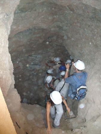 UN GRUPO DE 32 GEOLGOS DE TODA EUROPA VALORAN COMO DE EXTREMA IMPORTANCIA EL PATRIMONIO DE JUMILLA