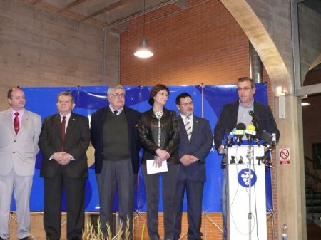 LA ORQUESTA SINFNICA DE JUMILLA Y EL PERIODISTA VICTOR DE LA SERNA, PROTAGONISTAS  DEL CICLO MSICA ENTRE VINOS 2010