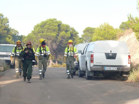 MS DE 200 PERSONAS PARTICIPARON EN LA EXTINCIN DEL INCENDIO OCURRIDO EN SANTA ANA