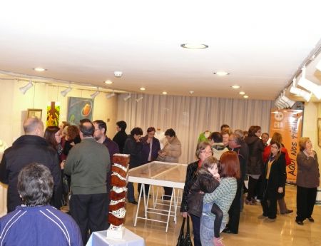 EL AULA DE LA CAM ACOGE UNA EXPOSICIN DE TRABAJOS DE MONITORES DE LA UNIVERSIDAD POPULAR DE JUMILLA