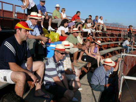 ALREDEDOR DE MIL PERSONAS ASISTIERON EL PASADO DOMINGO AL GRAN FESTIVAL TAURINO ALVARADITO