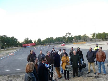 INAUGURADA LA PISTA PARA EXMENES DE CONDUCIR Y PRESENTADO EL PROYECTO DE CENTRO DE EDUCACIN VIAL