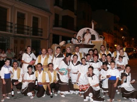 MILES DE PERSONAS PRESENCIARON LA GRAN CABALGATA TRADICIONAL EN LA QUE PARTICIPARON 13 PEAS