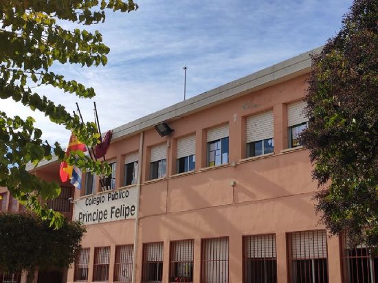 El Ayuntamiento inicia los trmites para poder ceder los terrenos del actual CEIP Prncipe Felipe al IES Infanta Elena