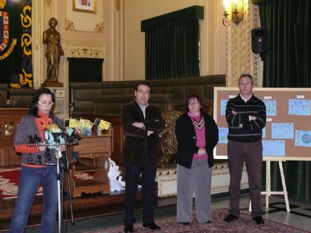 PRESENTADOS UN TOTAL DE 98 TRABAJOS AL CONCURSO DE DIBUJO PREVENCIN DE DROGAS Y HBITOS DE VIDA SALUDABLES