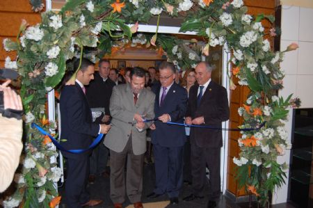 EL COMERCIO LOCAL VUELVE A UNIRSE EN EL 7 SALN COMERCIAL EXPOBODA CELEBRADO EN JUMILLA