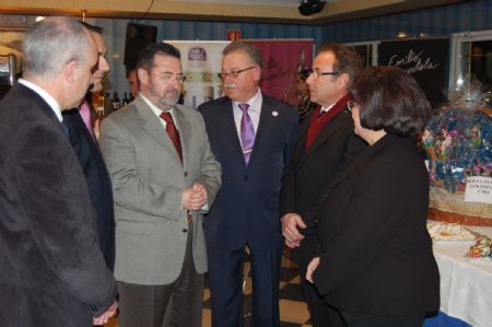 EL COMERCIO LOCAL VUELVE A UNIRSE EN EL 7 SALN COMERCIAL EXPOBODA CELEBRADO EN JUMILLA