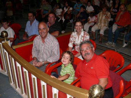 MS DE 3.000 PERSONAS DISFRUTARON, EN JUMILLA, CON EL GRAN CIRCO WONDERLAND
