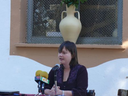 NACE LA FIGURA DE LA MUJER ENLACE EN EL SENO DE LAS II JORNADAS DE LA MUJER RURAL CELEBRADAS EN LA FUENTE DEL PINO