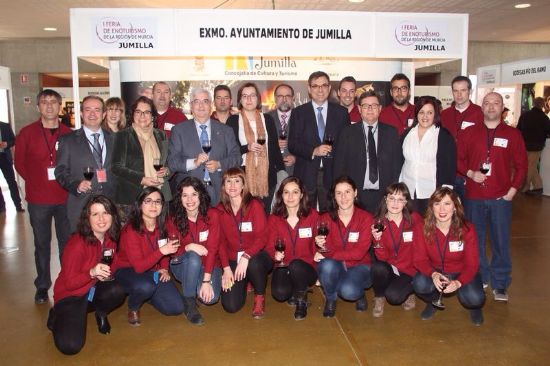 El alcalde inaugura junto con el consejero de Cultura y Turismo la I Feria de Enoturismo de la Regin de Murcia