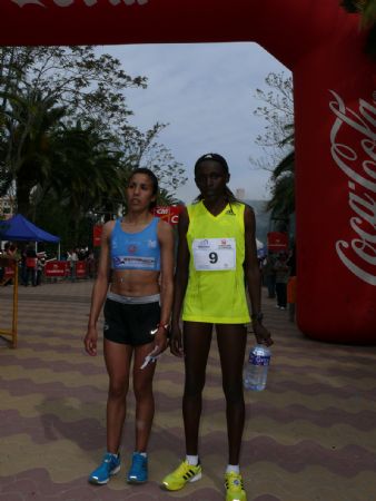 XITO DE PARTICIPACIN Y PBLICO EN LA III MEDIA MARATN CIUDAD DE JUMILLA