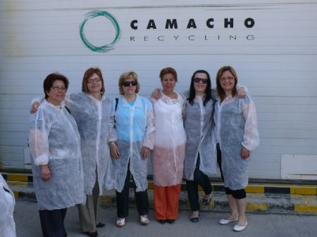 MS DE MEDIO CENTENAR DE PERSONAS VISITARON LA PLANTA DE RECICLAJE DE VIDRIO DE CAUDETE