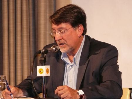 JOAQUN ARAUJO: NOS ESTAMOS COMIENDO A NUESTRA MADRE QUE ES LA NATURALEZ Y LA VIDA