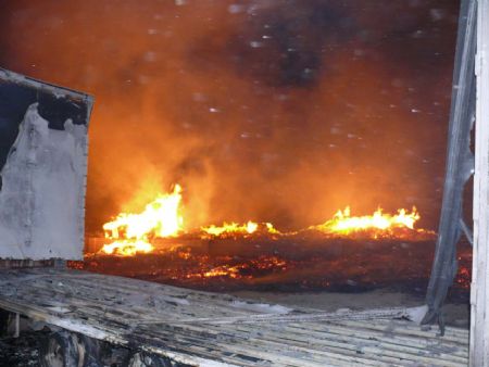 EL INCENDIO INDUSTRIAL MS IMPORTANTE DE LOS OCURRIDOS EN LA REGIN EL LTIMO AO, AFIRM BENITO MERCADER