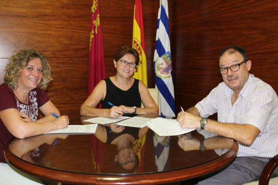 Firmado convenio de colaboracin entre Ayuntamiento y Aspajunide