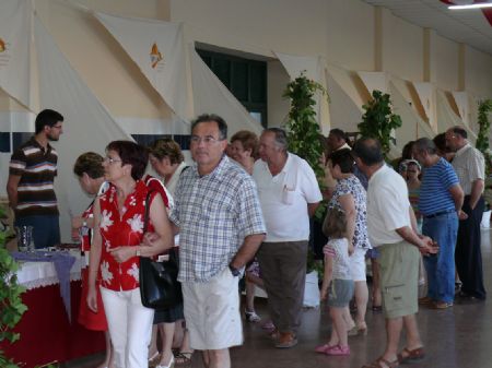 XITO DE PARTICIPACIN Y ASISTENCIA EN LA VI MUESTRA DE ARTESANA CIUDAD DE JUMILLA 