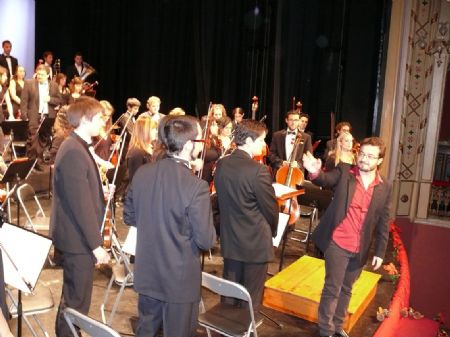 ROQUE BAOS DIRIGI A LA ORQUESTA SINFNICA DE JUMILLA EN EL ESTRENO DE SINFONA DE ARAGN